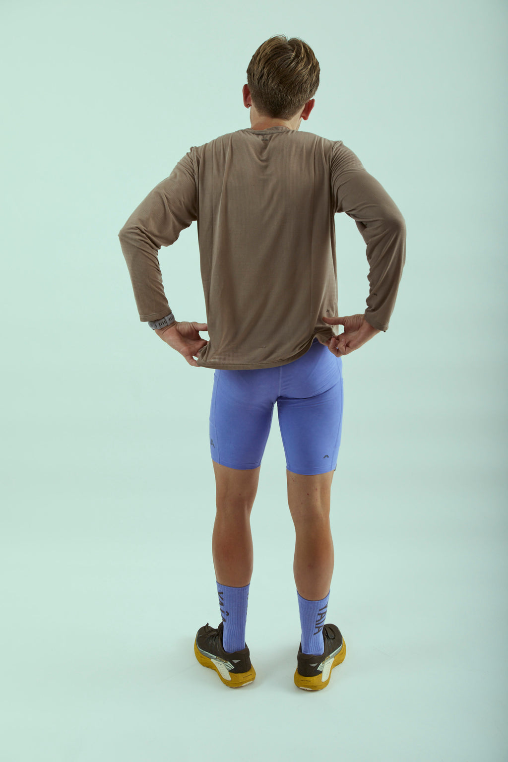 Ultralight Tec Long Sleeve Tee CACAO